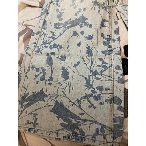 BDG Low & Wide Jean - Floral Print Size 27 - Picture 6 of 9